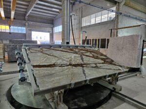 تُعد تركيا من أبرز الدول العالمية في تصدير الحجر الطبيعي والرخام